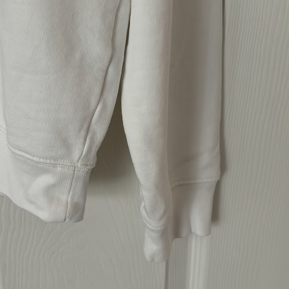 Lacoste pullover - Picture 5 of 7